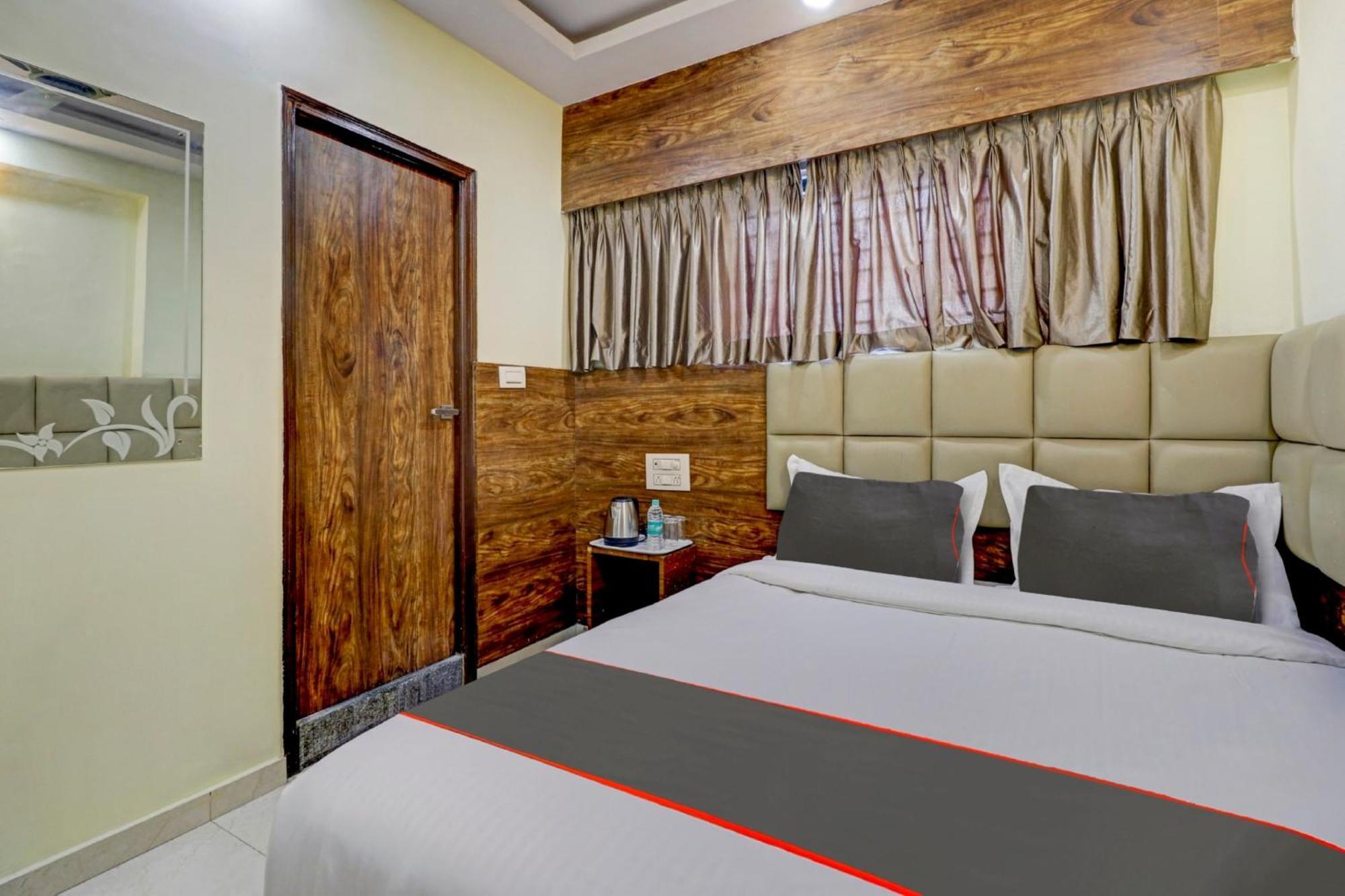 Hotel Collection O Karthika Residency à Bangalore Extérieur photo